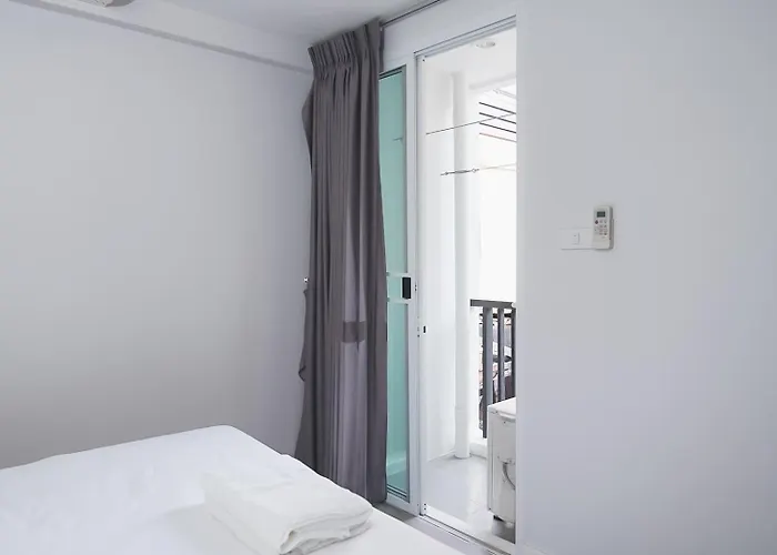 Apartment Mitr Mrt Samyot Station - The Grand Palace